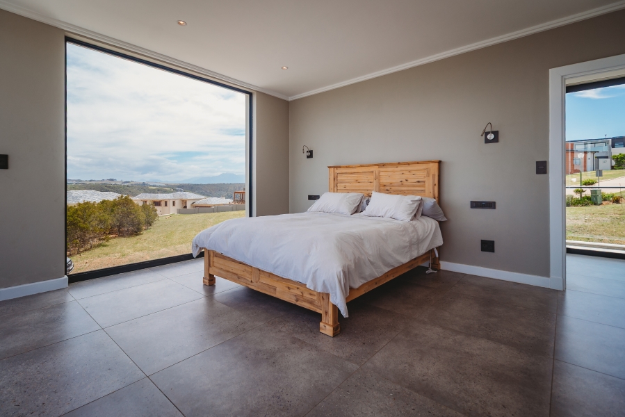 4 Bedroom Property for Sale in Le Grand Golf Estate Western Cape